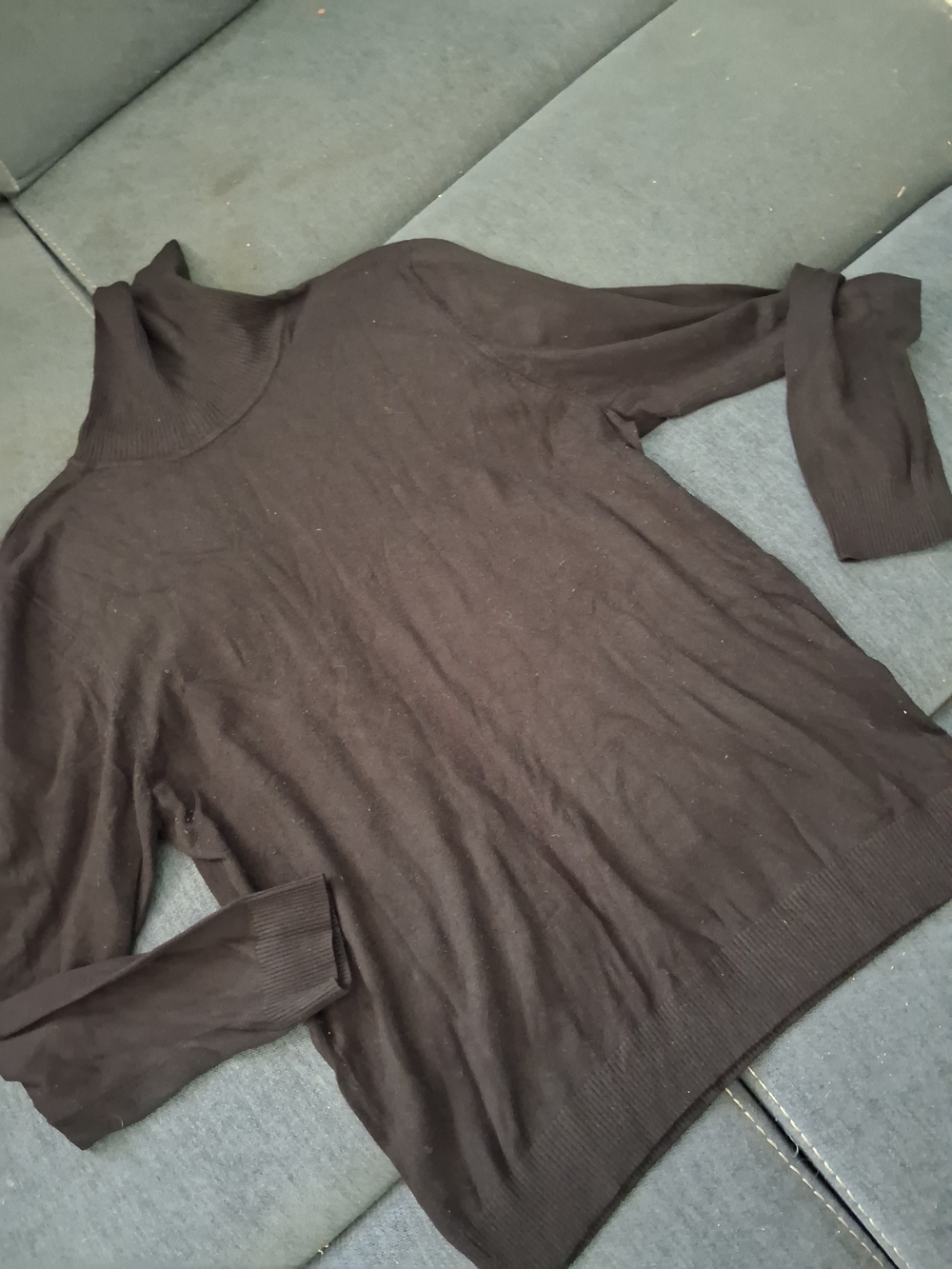 Andrew Marc Black Turtleneck Sweater
